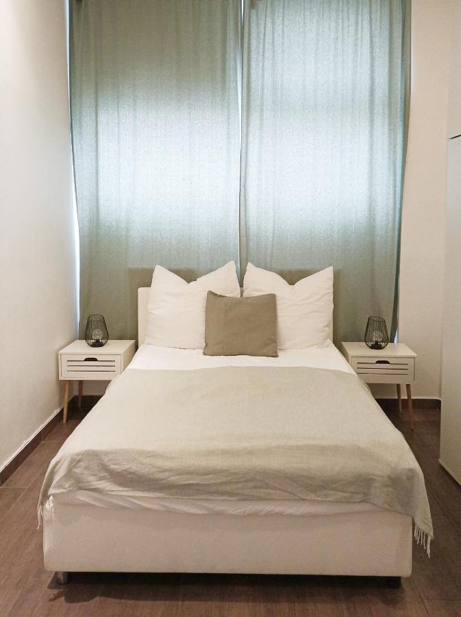 וינה 3 Bedrooms With Ensuite Bathrooms מראה חיצוני תמונה